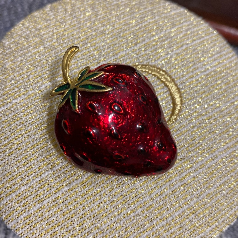 Strawberry Brooch